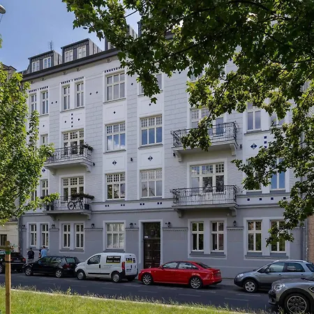 Designer Next To Wawel Castle By Renters Prestige 克拉科夫